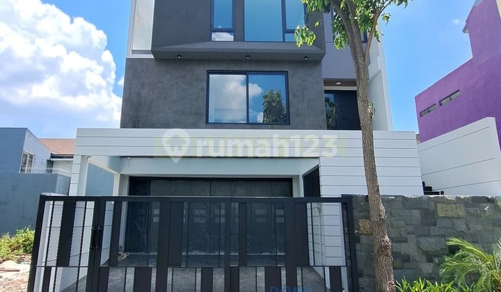 Rumah Brand new di Citraland Utama High spec high quality minimalis elegan