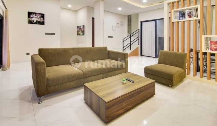Rumah Baru Pondok Hijau 2 Lantai Full Furnish & Elektronik Siap Huni SHM