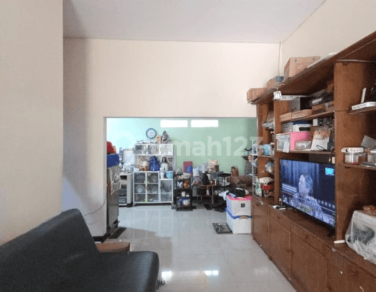 Rumah 1 Lantai Komplek Nata Indah SHM