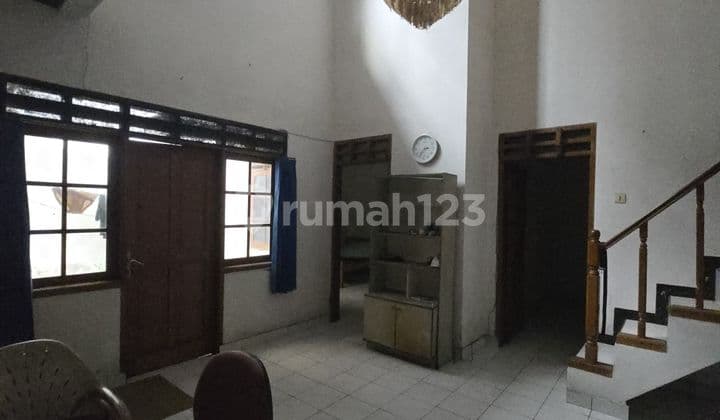 Rumah 2 Lantai Sayap Sutami SHM Jarang Ada