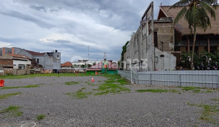 Tanah Lengkong Besar Sebelah Atmosfir HGB Bentuk Tanah Letter L