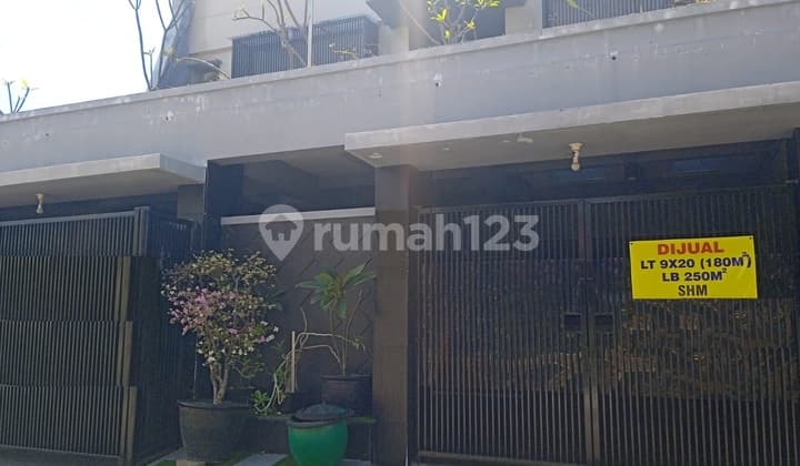 Rumah Dijual Semolowaru Tengah Sukolilo Surabaya