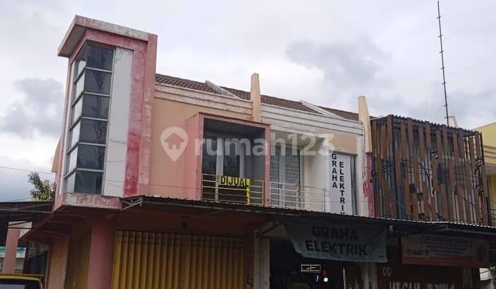Ruko Dijual Raya Kepatihan Benowo Paragon Plaza Surabaya