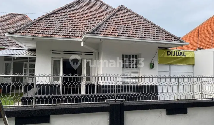 Rumah Dijual Jalan Teratai Tambaksari Surabaya