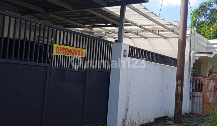 Rent House South Teluk Aru, Pabean Cantikan, Surabaya