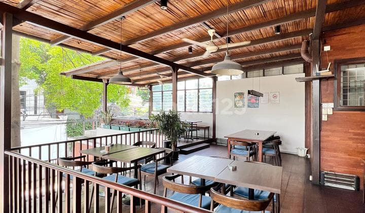 KOST EXCLUSIVE 48 KAMAR LIFT, BASEMENT, ROOFTOP PRIVATE POOL