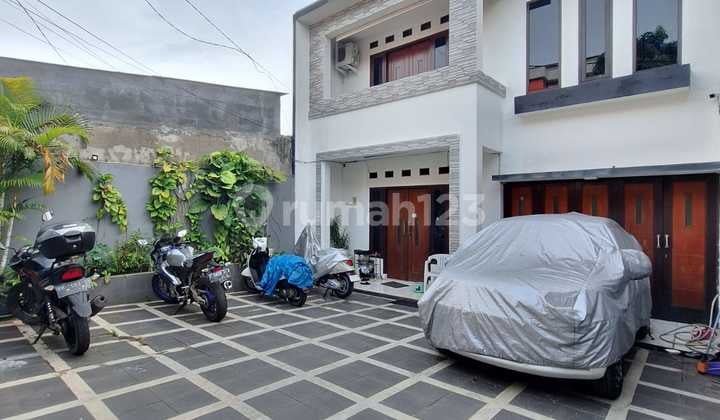 Rumah Tinggal Siap Huni + Kost 5 Kamar Area Cirendeu Dekat Umj