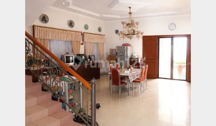 Manyar Kertoarjo Dkt Raya Dharmahusada Raya Kertajaya Indah