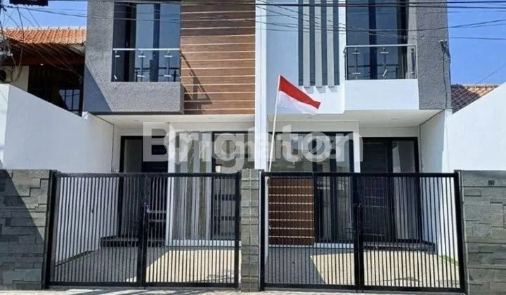 Klampis Wisma Mukti Dekat Manyar