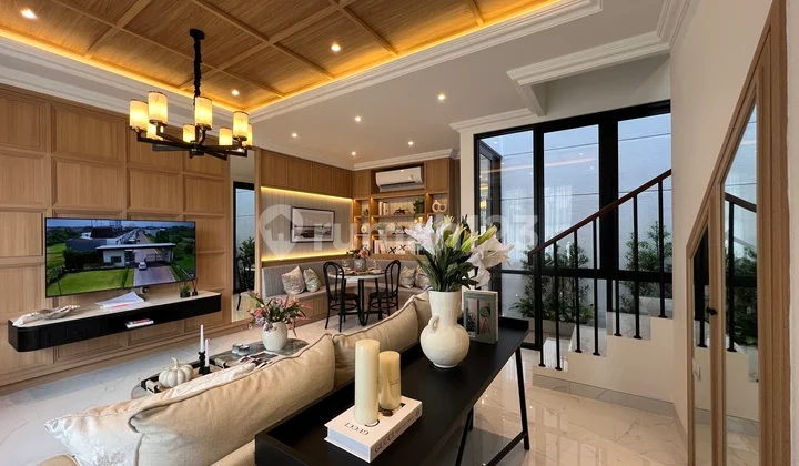 Baru gres modern attic dkt Graha Family Bukit Darmo Golf Baru gres modern attic dkt Graha Family Bukit Darmo Golf