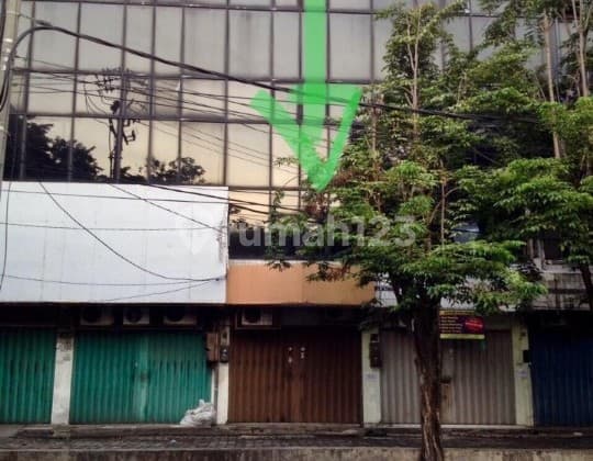 Jual MURAH Ruko SEMUT MEGAH , Surabaya Utara, Depan pasar atum, pinggir jalan