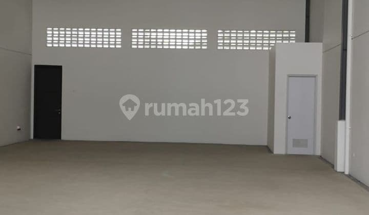 Serpong Sewa gudang kecil di kawasan yg besar di taman tekno bsd