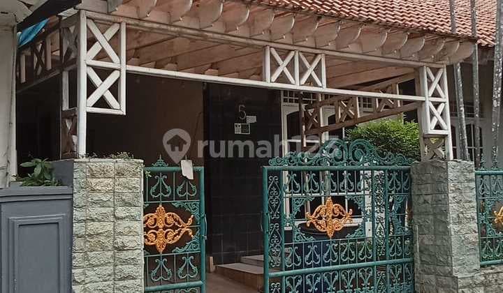 Dijual Rumah Besar Dan Megah Di Bogor Kota.