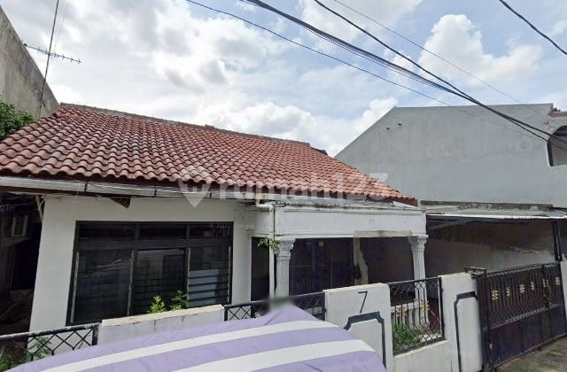 Dijual Rumah Tua Hitung Tanah Dalam Komplek Duren Sawit