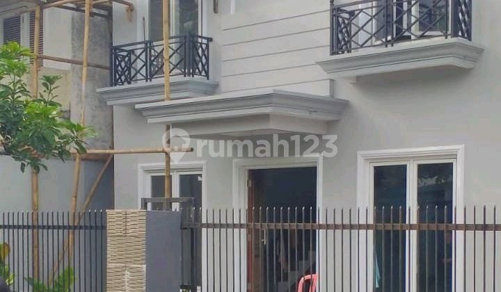 Nice New House Just Renovated for Rent in East Pejaten, Two-Car Road