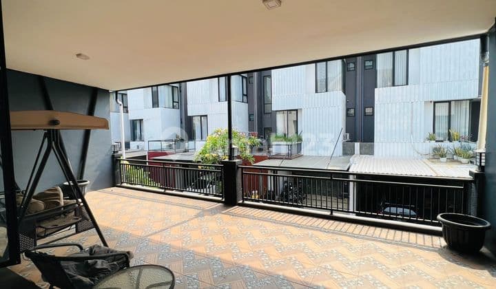 Jual Sangat Murah Turun Harga Rumah di Komplek Kebagusan Terraces Pasar Minggu 3 Lantai