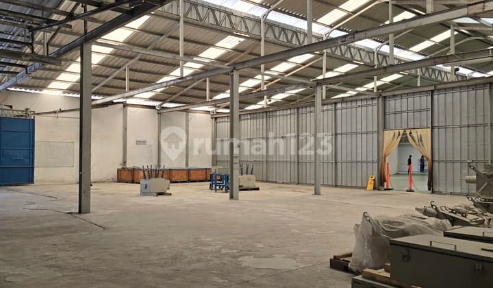 Dijual Murah Gudang di Kawasan Industri Gunung Putri Dekat Tol Masuk Kontainer 40 Ft