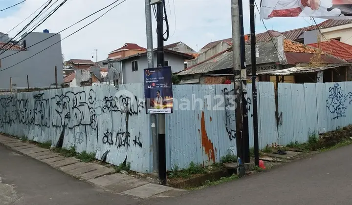 Selling Land in Jatinegara Kampung Melayu, Permata Street Area, 633 m2, Cheap