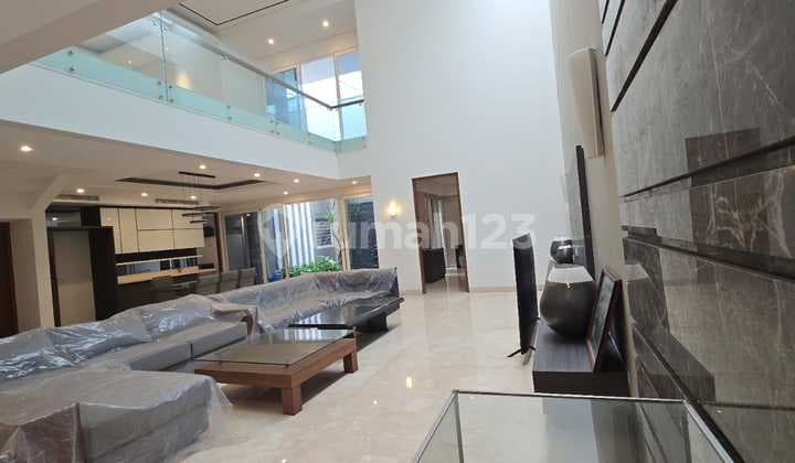 Dijual Rumah Tinggal di Klungkung Mega Kuningan Jakarta Selatan