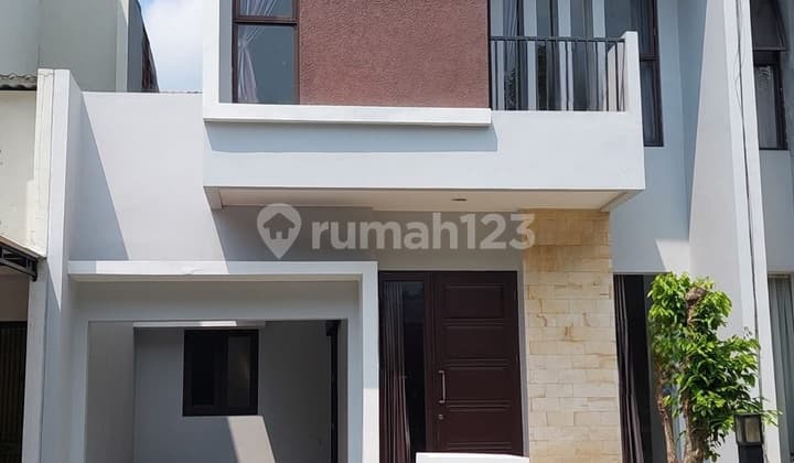 Jual Rumah di Gading Serpong Cluster Newton Luas 128 Lebar 7
