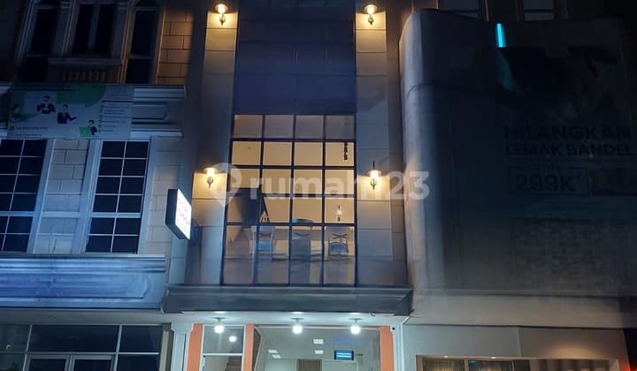 Jual Ruko Mendrisio Gading Serpong Harga Murah 3 Lantai Lokasi Bagus Cocok Utk Berbagai Usaha