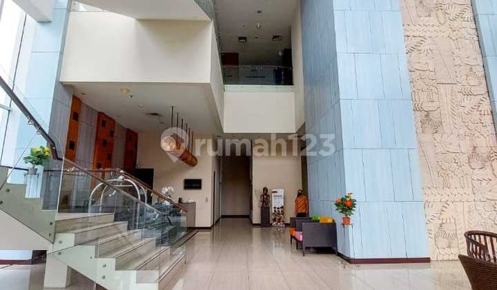 Selling a 3-Star Hotel in Pancoran Pasar Minggu, South Jakarta, 109 Rooms, Good Location