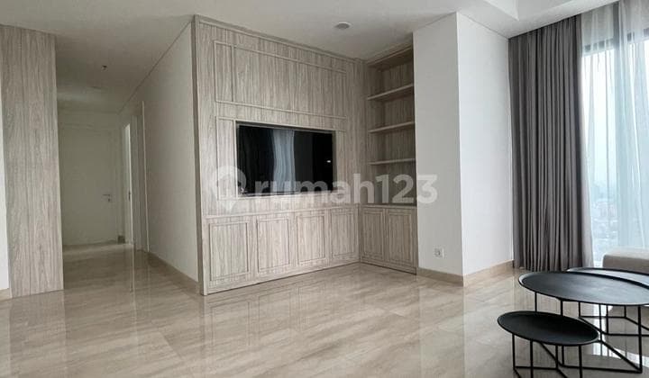 For Sale Apartment 57 Promenade 3 BR Tower Sky Furnished Size 182