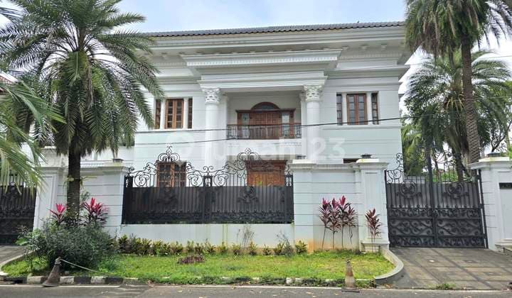 Jual Rumah di Pondok Indah Daerah Metro Alam Good Condition Siap Huni