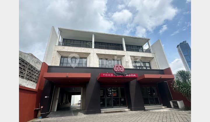 Building / Cafe Strategic and Awesome Location on Raya Jemursari, Sby