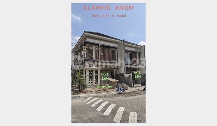 Ruko Klampis Anom, Strategic and Busy Location in Surabaya