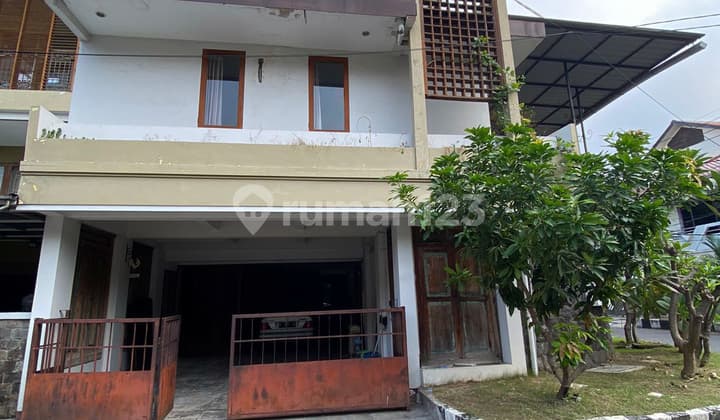 Rumah Dharmahusada Permai Strategis Lokasi Dekat Kertajaya