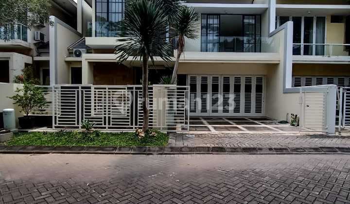 Best Deal Rumah Minimalis Semifurnish Royal Residence Lokasi Depan