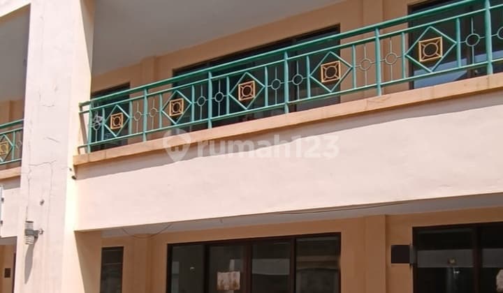 Cepat Ruko Plaza Segi Delapan 2,5 lantai Harga Termurah