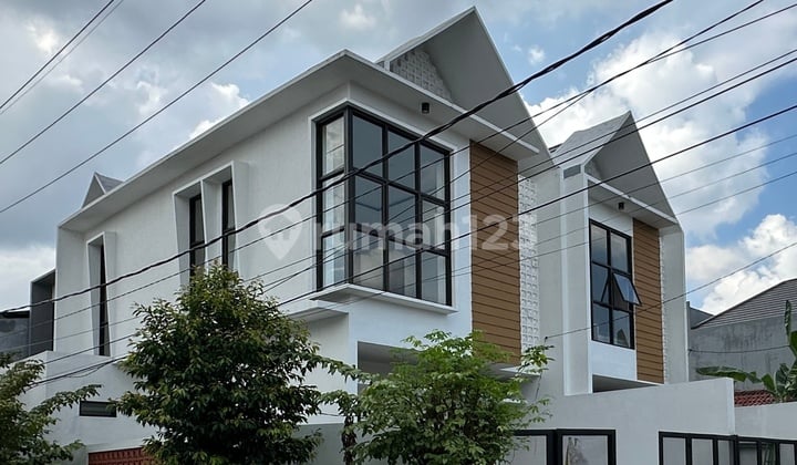 Brand New Scandinavian Style Hook House in Darmo Harapan, Only 2Man