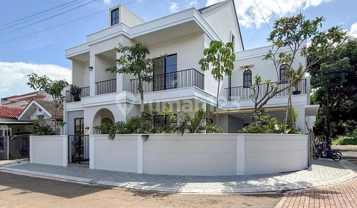 dijual unit rumah di kencana loka bsd