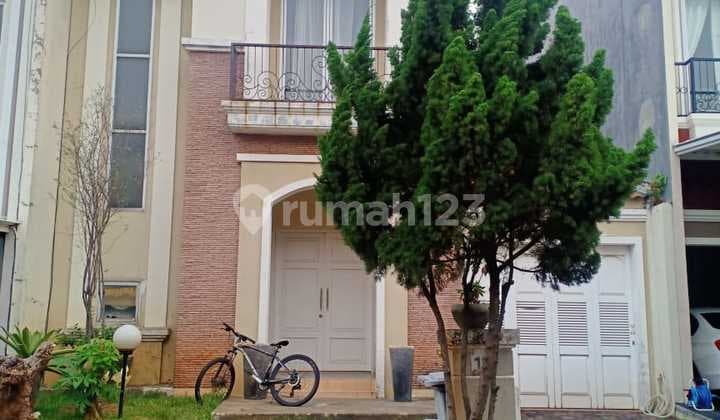 2-Story House in Crystal Gading Serpong Cluster, Tangerang