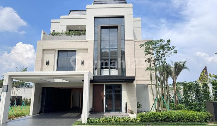 New House in Tresor Cluster Bsd City New Luxury House, Tangerang