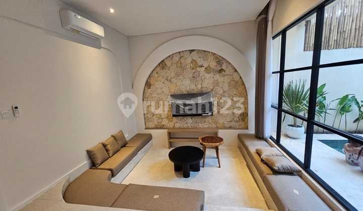 For Sale or Lease–Brand New Mediterranean-Modern Villa Near Umalas, Kerobokan, Bali