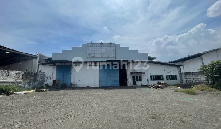 Disewakan Gudang Ada Loading Dock Mess Siap pakai Margomulyo
