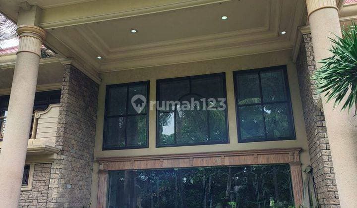 Dijual Rumah Super Mewah Golf View Siap Huni Graha Family