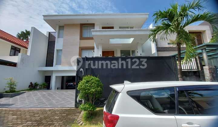 Split Level Elite Modern Luxury Marble Design Graha Famili