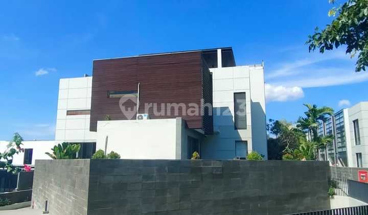 Full Furnished Mewah Kolam Renang Platinum Terrace Graha Famili