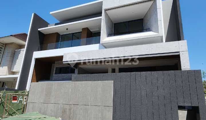 Dijual Rumah Baru Gress Split Level Imperial Golf Pakuwon Indah