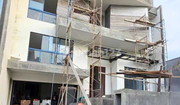 Baru Gress Cluster Favorit Siap Huni Ciamik Modern Pakuwon Indah