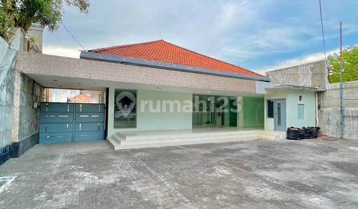Komersial Premium Area Pusat Kota Siap Pakai Jalan Raya Gubeng