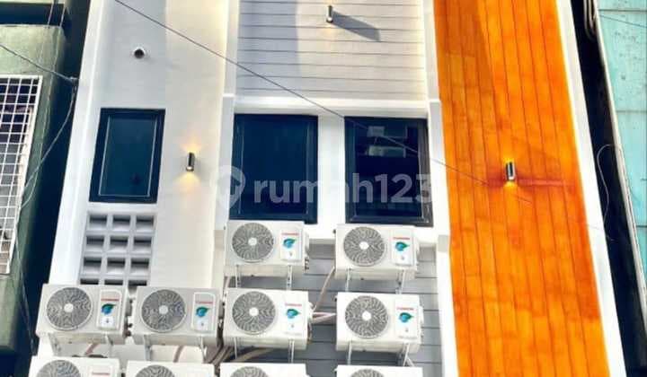 Rumah Kost Strategis di Taman Sari Jakarta Barat