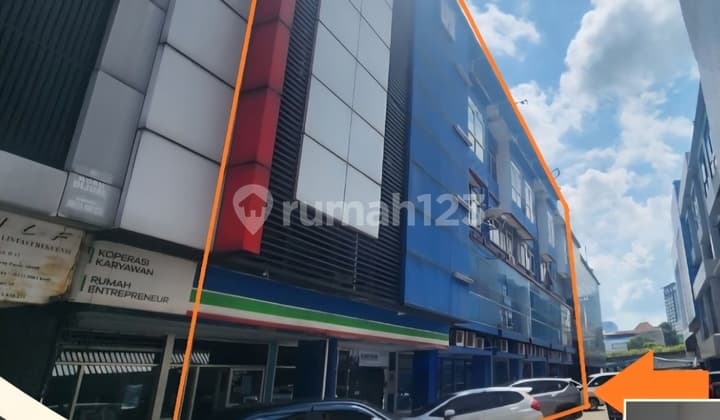 Ruko.gandeng.6.di.kramat.raya.jakarta.pusat