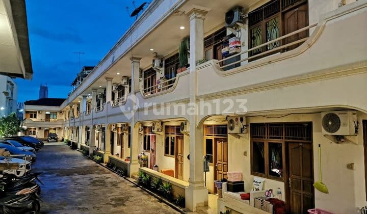 Rumah kost di kuningan jakarta selatan