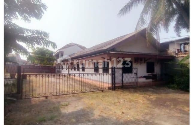 Warehouse and factory in Tegal Alur.