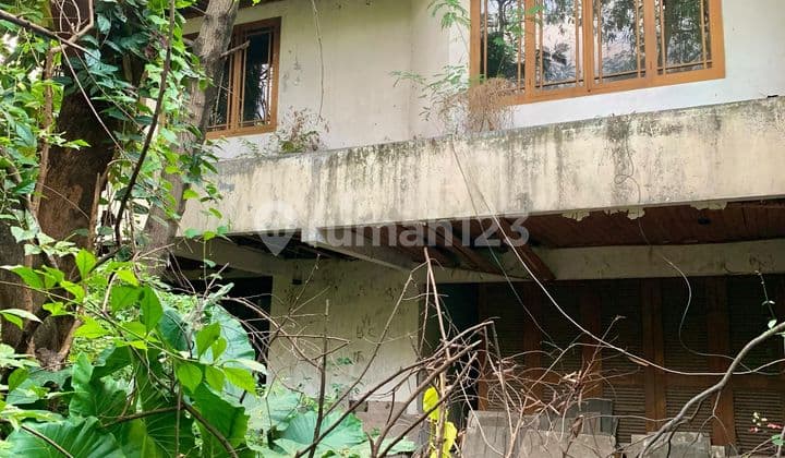 Rumah hitung harga tanah di simprug golf senayan